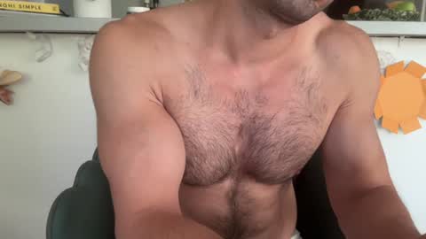 Snapshot of musclehair3 chatting on 07.13.26 musclehair3 online show from 07.13.26