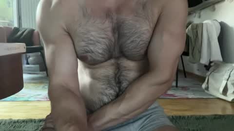 Snapshot of musclehair3 chatting on 07.17.26 musclehair3 online show from 07.17.26