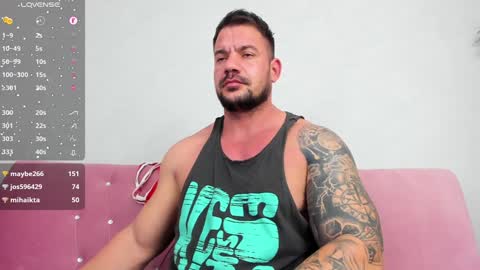 Snapshot of musclemonster31 chatting on 12.23.24 MuscleMonster31 online show from 12.23.24