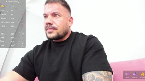 Snapshot of musclemonster31 chatting on 12.25.24 MuscleMonster31 online show from 12.25.24