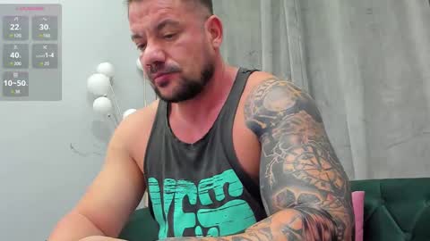 Snapshot of musclemonster31 chatting on 02.25.25 MuscleMonster31 online show from 02.25.25