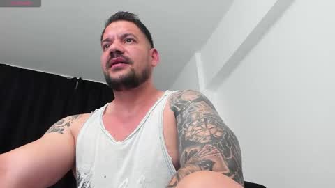 Snapshot of musclemonster31 chatting on 09.11.25 MuscleMonster31 online show from 09.11.25