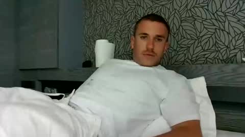 muscleshow00 online show from 03.05.26