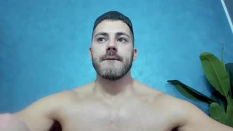 Snapshot of muscularmaster chatting on 12.03.24 muscularmaster onlyfans online show from 12.03.24