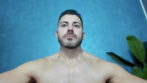 Snapshot of muscularmaster chatting on 12.04.24 muscularmaster onlyfans online show from 12.04.24