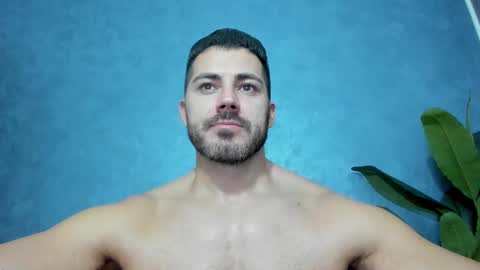 Snapshot of muscularmaster chatting on 12.07.24 muscularmaster onlyfans online show from 12.07.24