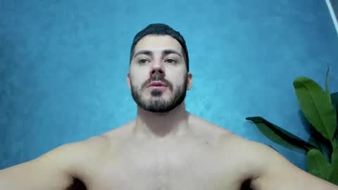 Snapshot of muscularmaster chatting on 12.11.24 muscularmaster onlyfans online show from 12.11.24