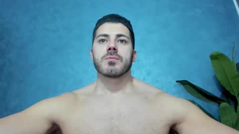 Snapshot of muscularmaster chatting on 12.16.24 muscularmaster onlyfans online show from 12.16.24