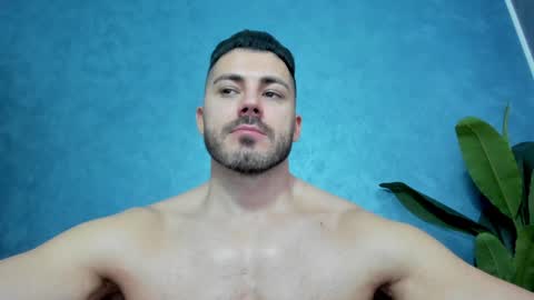 Snapshot of muscularmaster chatting on 01.17.25 muscularmaster onlyfans online show from 01.17.25
