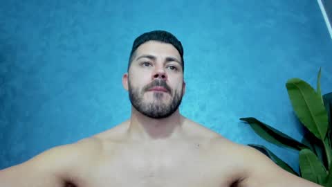 Snapshot of muscularmaster chatting on 01.25.25 muscularmaster onlyfans online show from 01.25.25