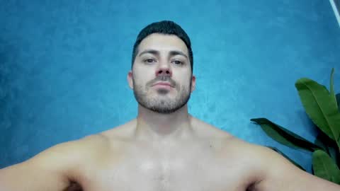 Snapshot of muscularmaster chatting on 01.29.25 muscularmaster onlyfans online show from 01.29.25