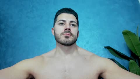 Snapshot of muscularmaster chatting on 01.31.25 muscularmaster onlyfans online show from 01.31.25