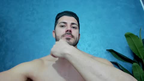 Snapshot of muscularmaster chatting on 02.03.25 muscularmaster onlyfans online show from 02.03.25