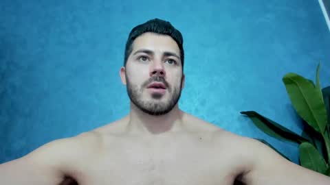 Snapshot of muscularmaster chatting on 02.03.25 muscularmaster onlyfans online show from 02.03.25