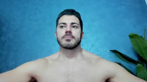 Snapshot of muscularmaster chatting on 02.07.25 muscularmaster onlyfans online show from 02.07.25