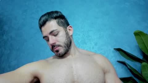 Snapshot of muscularmaster chatting on 02.09.25 muscularmaster onlyfans online show from 02.09.25