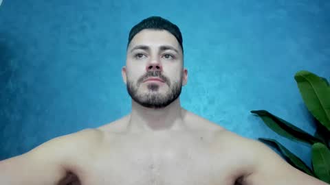 Snapshot of muscularmaster chatting on 02.10.25 muscularmaster onlyfans online show from 02.10.25