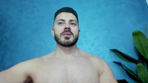 Snapshot of muscularmaster chatting on 02.13.25 muscularmaster onlyfans online show from 02.13.25