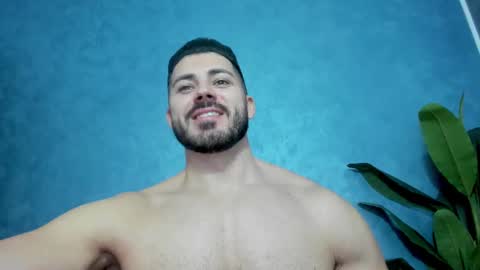 Snapshot of muscularmaster chatting on 02.15.25 muscularmaster onlyfans online show from 02.15.25
