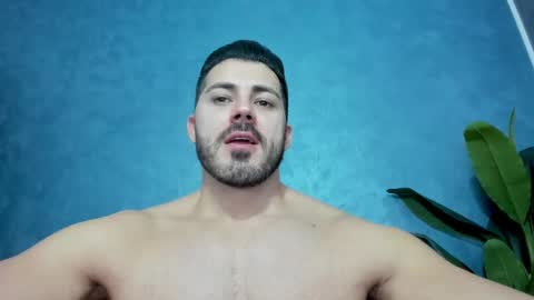 Snapshot of muscularmaster chatting on 02.20.25 muscularmaster onlyfans online show from 02.20.25
