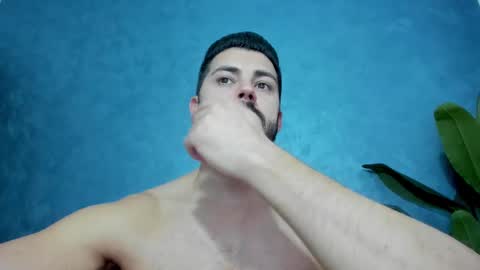 Snapshot of muscularmaster chatting on 02.24.25 muscularmaster onlyfans online show from 02.24.25