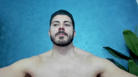Snapshot of muscularmaster chatting on 03.01.25 muscularmaster onlyfans online show from 03.01.25