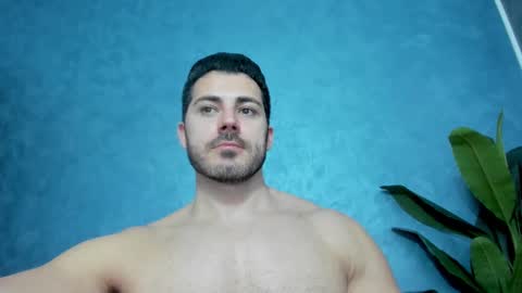 Snapshot of muscularmaster chatting on 03.02.25 muscularmaster onlyfans online show from 03.02.25