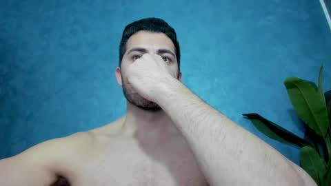 Snapshot of muscularmaster chatting on 03.03.25 muscularmaster onlyfans online show from 03.03.25