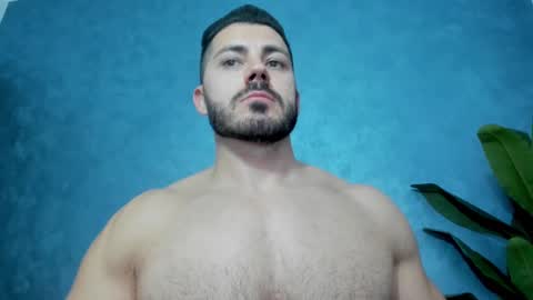 Snapshot of muscularmaster chatting on 03.11.25 muscularmaster onlyfans online show from 03.11.25