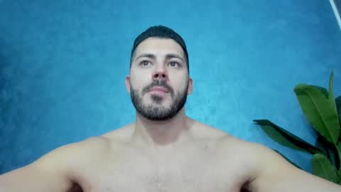 Snapshot of muscularmaster chatting on 03.12.25 muscularmaster onlyfans online show from 03.12.25