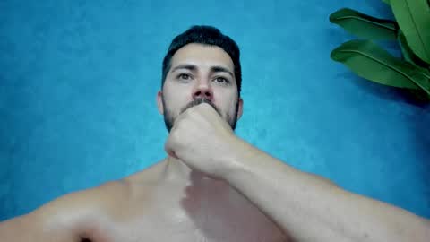 Snapshot of muscularmaster chatting on 09.08.25 muscularmaster onlyfans online show from 09.08.25
