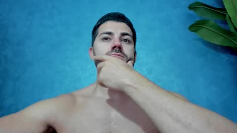 Snapshot of muscularmaster chatting on 09.14.25 muscularmaster onlyfans online show from 09.14.25