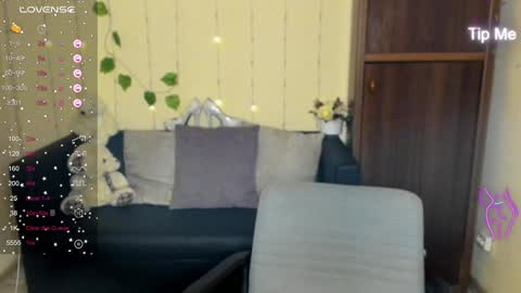 Jenya online show from 01.11.25