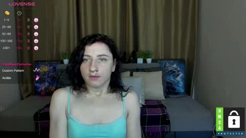 Snapshot of muse_kitty_jenia chatting on 09.20.25 Jenya online show from 09.20.25