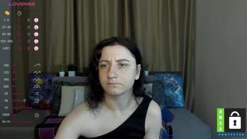 Snapshot of muse_kitty_jenia chatting on 10.02.25 Jenya online show from 10.02.25