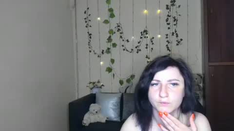 Jeneva online show from 05.31.26