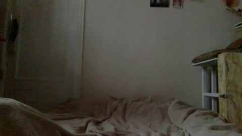 Snapshot of muse_online chatting on 12.09.24 Muse Ali online show from 12.09.24