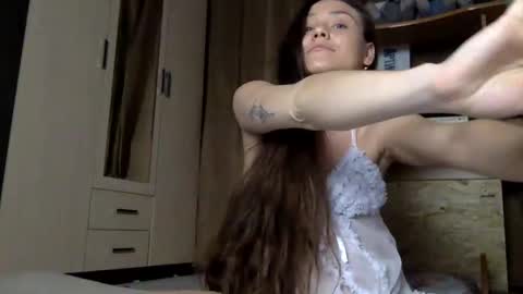 Snapshot of muse_online chatting on 12.10.24 Muse Ali online show from 12.10.24