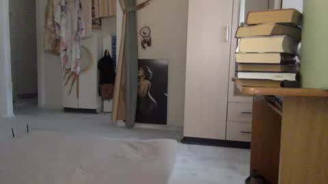 Snapshot of muse_online chatting on 12.12.24 Muse Ali online show from 12.12.24