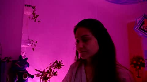 Snapshot of muse_online chatting on 01.01.25 Muse Ali online show from 01.01.25