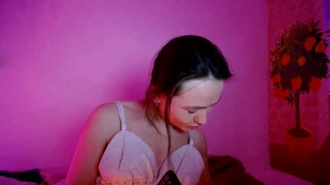 Snapshot of muse_online chatting on 01.09.25 Muse Ali online show from 01.09.25