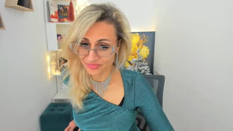 Diana online show from 12.14.24