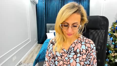 Diana online show from 12.15.24