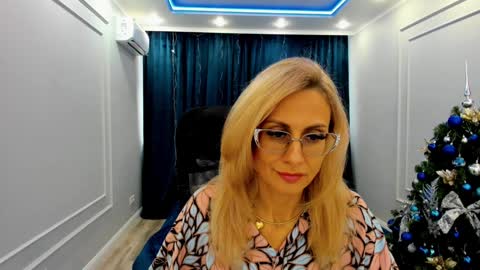 Diana online show from 12.26.24