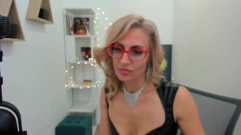 Diana online show from 01.30.25
