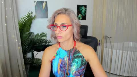 Diana online show from 09.19.25