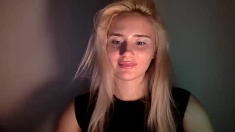 musescorner online show from 11.18.25