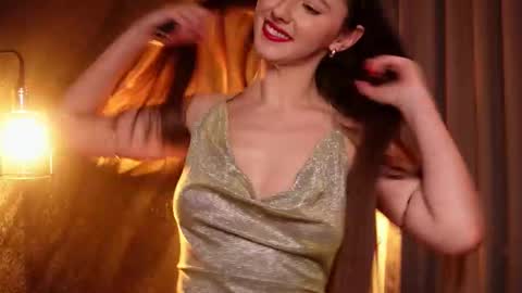 Snapshot of musesolis chatting on 02.15.25 MuseSolis online show from 02.15.25