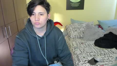 VALENTINA Luna  online show from 12.16.24