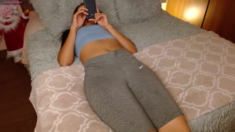 VALENTINA Luna  online show from 01.19.25